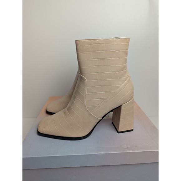 Lisa Vicky Shoes - Lisa‎ Vicky Craze Faux Leather Bootie Womens 9.5 Blush Croco Embossed Square Toe